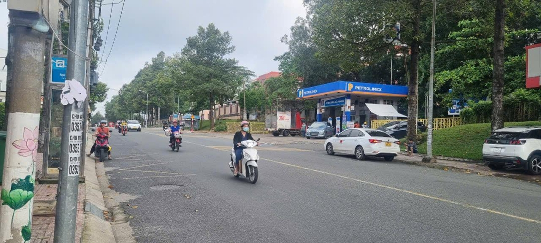 Cần Bán 234M2 Mặt Tiền Cách Mạng Tháng 8, Liền Kề Coopmart, Đang Có Hđ Thuê 100 Triệu/Tháng