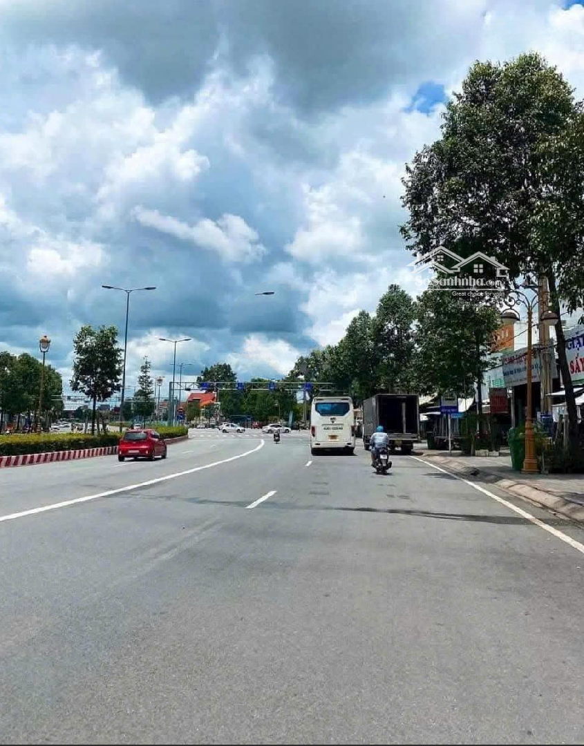 Bán Lô Đất Mặt Tiền Phạm Ngọc Thạch - Phú Mỹ - Dt: 5,2 X 40M, Thổ Cư 114M. Giá: 7,5 Tỷ Tl