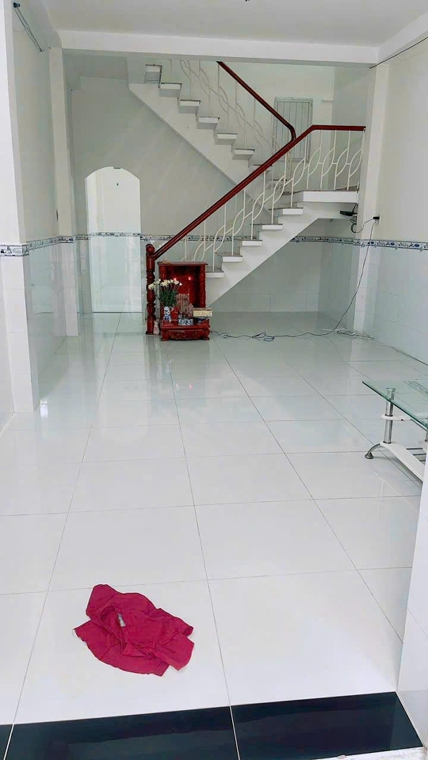 4X14M - Sân Để Xe - Nhà Thuê Gò Vấp - Phường 9 - Hẻm 385 Lê Văn Thọ - Giá Bán 10 Triệu
