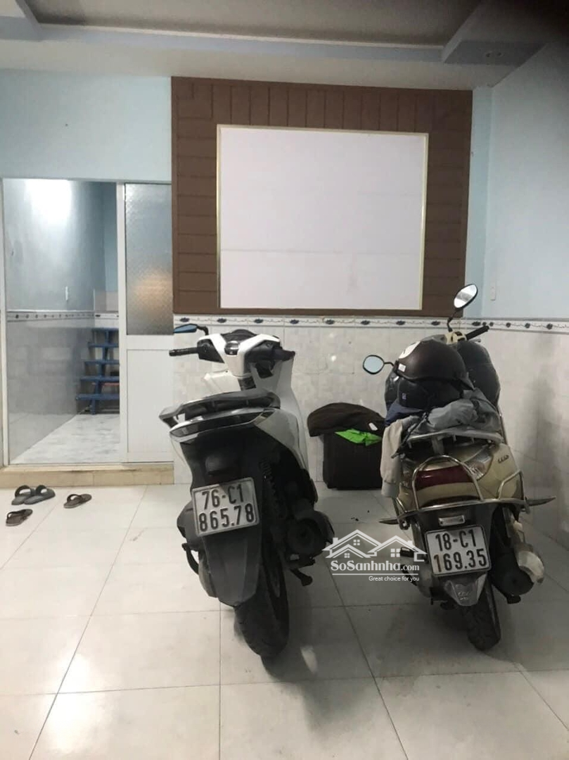 Cần Bán Gấp Nhà 35M2 Ở Xóm Chiếu, Phường 16, Quận 4. Gần Nhà Thờ Xóm Chiếu. 0378527914. Giá Bán 2Ty230