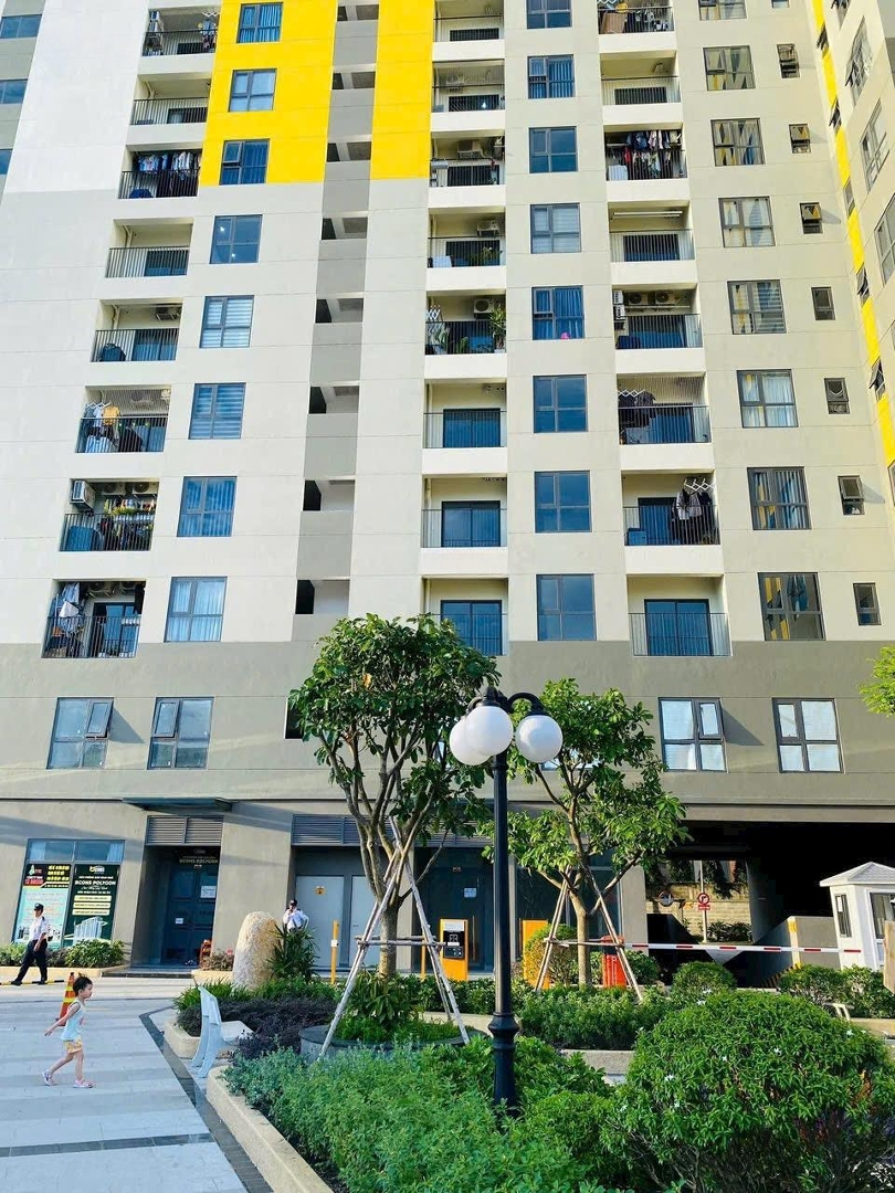 Cho Thuê Shophouse -Bcons Polygon Diện Tích: 65M2M2, 13 Triệu/ Tháng.