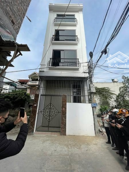 Còn Duy Nhất 1 Căn Đẹp Số 1 Phụng Châu Chương Mỹ 2.5 Tỷ Ngay Đhtdtt 4 Tầng.2.5 Tỷ.về Ở Ngay