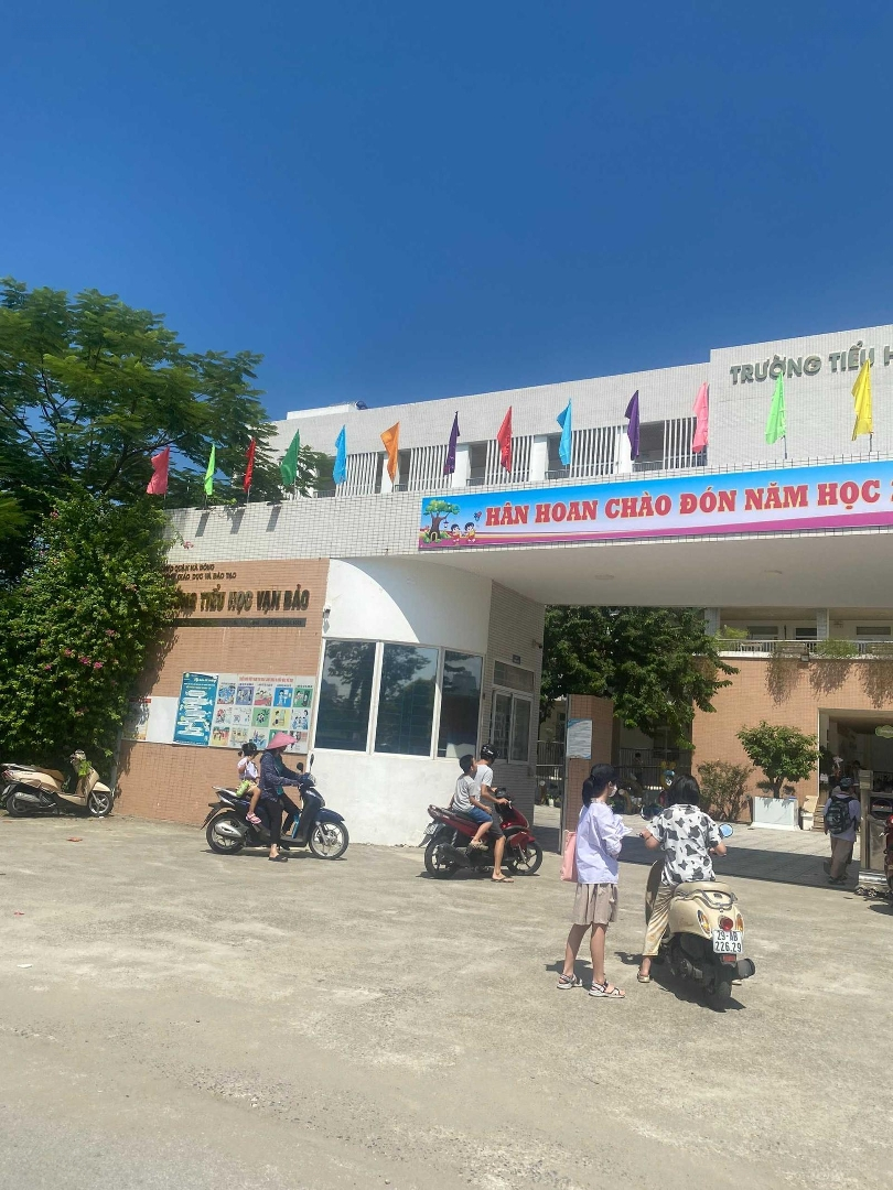 Chính Chủ Bán Đất Vạn Phúc, 50M2, Kinh Doanh, Ngay Gần Vạn Bảo, Him Lam, Không Lỗi, Nhỉnh 12Tỷ