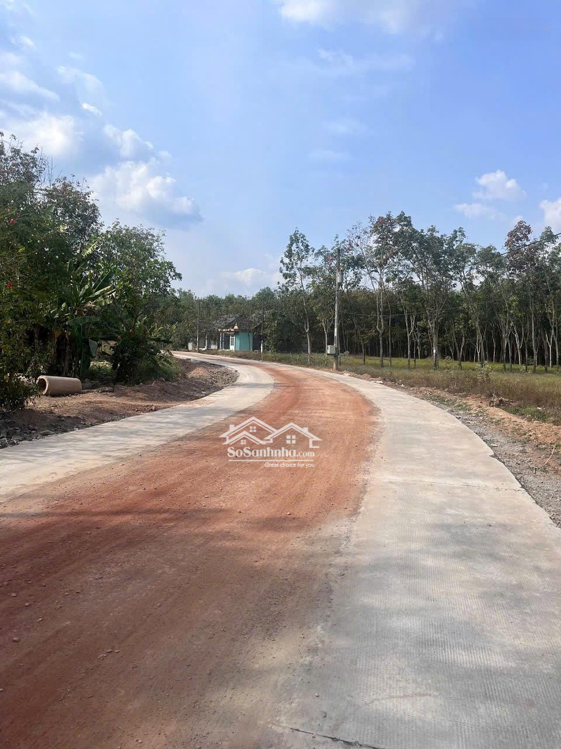 Chủ Gửi Bán Gấp 3650M2 Nằm Ngay Khu Công Nghiệp Vsip Giá Bán 620 Triệu Có Sổ Sẵn Bao Công Chứng Sang Tên