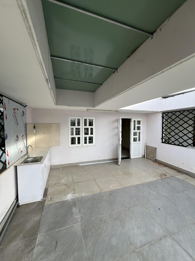 Căn Hộ Dịch Vụ Khu Đại Phúc. Phạm Hùng Nối Dài. 50M2. Full Nội Thất, Sân Vườn Ban Con. 4 Triệu 5