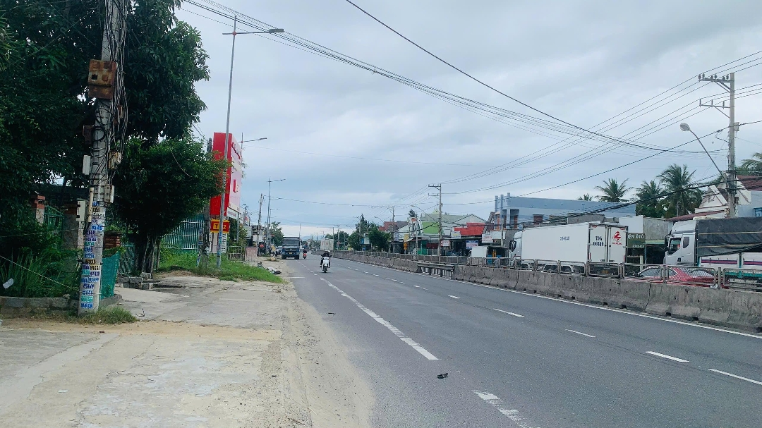 Đất Mặt Tiền Kinh Doanh Đường Hùng Vương (Ql1A), Thổ Cư 100%, Ngang 6M Tại Cam Nghĩa