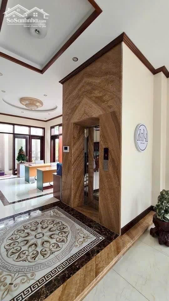 Chính chủ bán hoặc cho thuê căn Biệt thự 3 tầng 210m2 trung tâm du lịch Hùng Thắng, Hạ Long