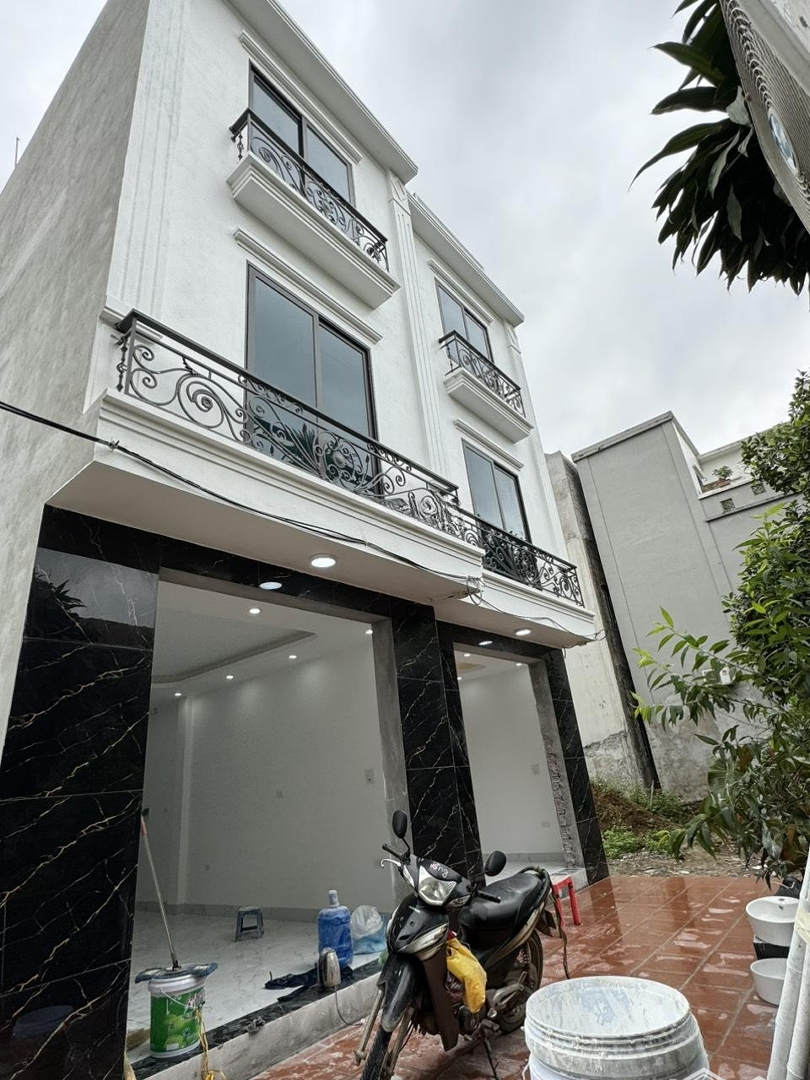 Đep Nhất Phụng Châu,Chương Mỹ Ngay Sát Đại Học Tdtt,Cách Yên Nghĩa Hà Đông 3Km (33M2-3Tầng)2.5 Tỉ