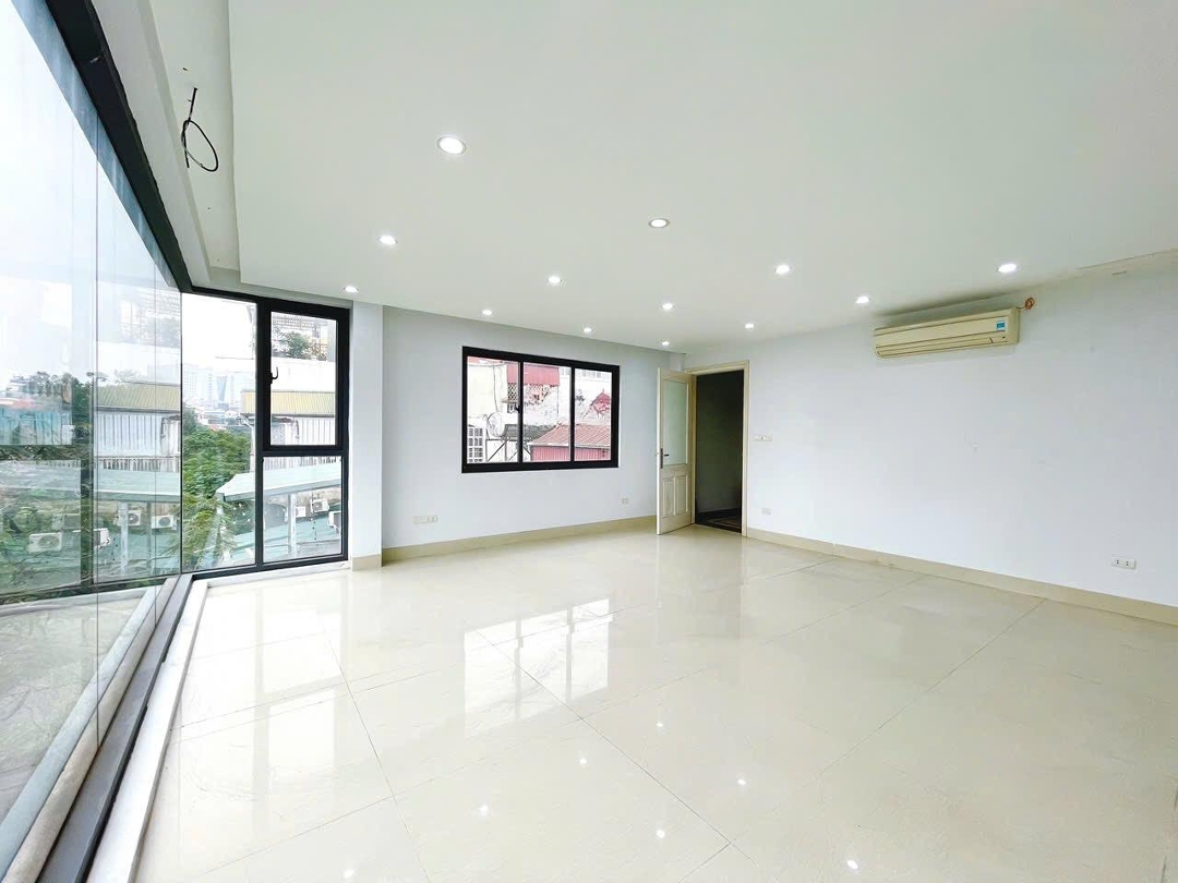 Cho Thuê Nhà 2 Mặt Thoáng Phố Hàm Long