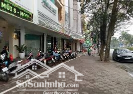 Cho Thuê Mặt Bằng Dinh Doanh Nguyên Căn Lô Góc Tại Hoàng Quốc Việt Tuyến Phố Kinh Doanh Nhộn Nhịp