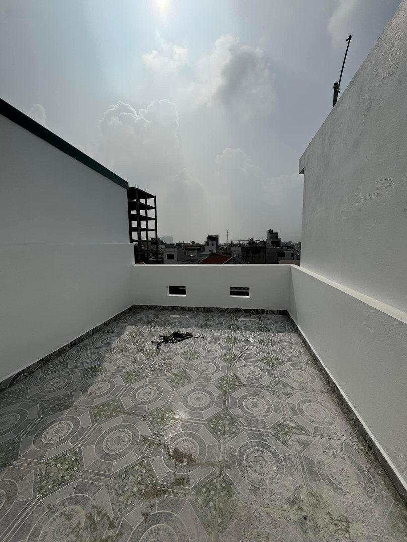 Với 3,85 Tỷ Nhà 5 Tầng (46M2) Phú Lãm. 5 Phòng Ngủô Tô Tránh Cách Nhà 5M. Gần Đh Đại Nam. Mặt Tiền Rộng 5M