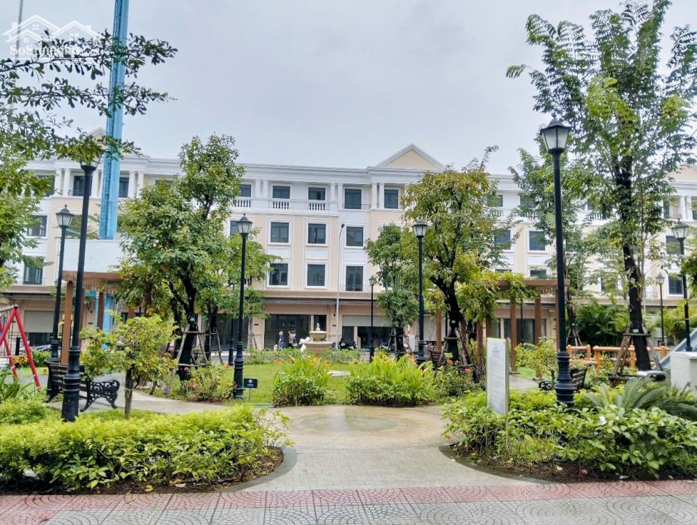 CHỈ 2 TỶ ĐỒNG QUÝ KHÁCH HÀNG ĐÃ SỠ HỮU CĂN BIỆT THỰ LIỀN KỀ TẠI VINCOM ROYAL PARK