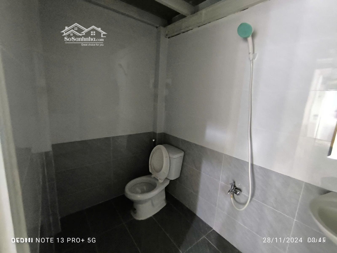 Cho Thuê Vp Kho Khu Tân Hương 8X20M 1 Trệt 1 Lửng Suốt Đẹp Giá 18 Triệu/Tháng
