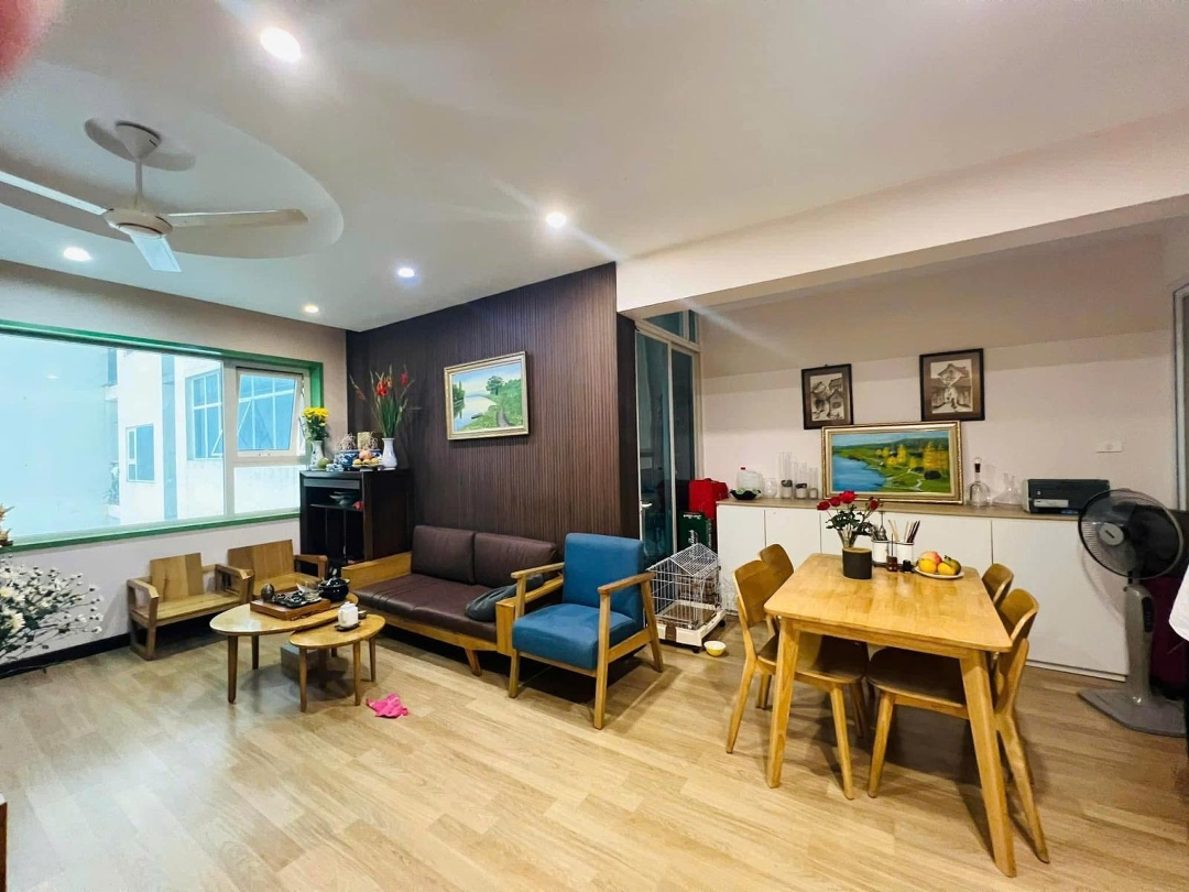 Chung Cư Kim Hồng Fortuna, Đ. Vườn Lài, Phú Thọ Hoà, Tp, 90M 2, 13 Triệu/Tháng.