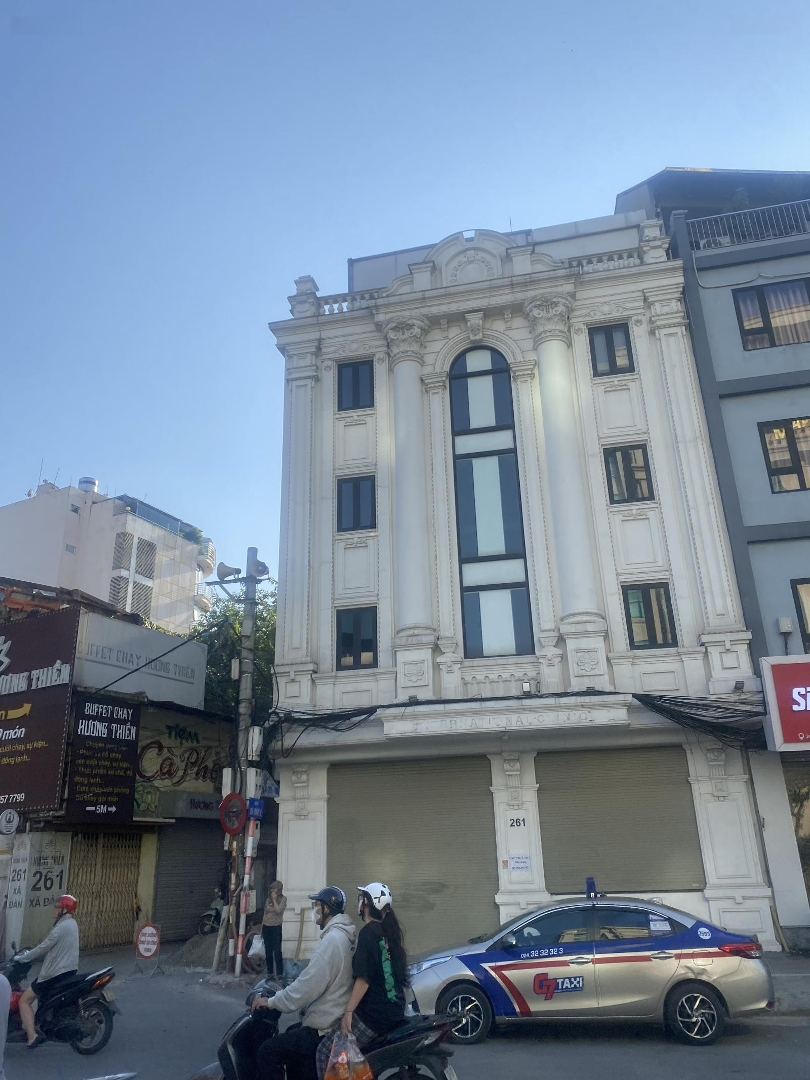 Cho Thuê Cửa Hàng Phố Thái Hà- Đống Đa:diện Tích72M X 4 Tầng Thông Sàn, Mặt Tiền 4.5M Mọi Mô Hình.