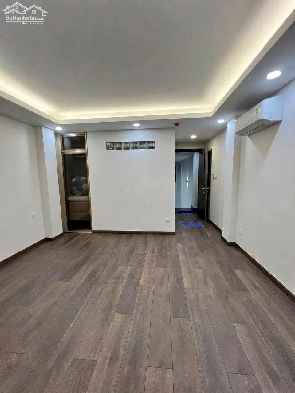 --Bán nhà phường 13 quận Tân Bình, MT Lê Tấn Quốc; 4x30, 4 tầng
