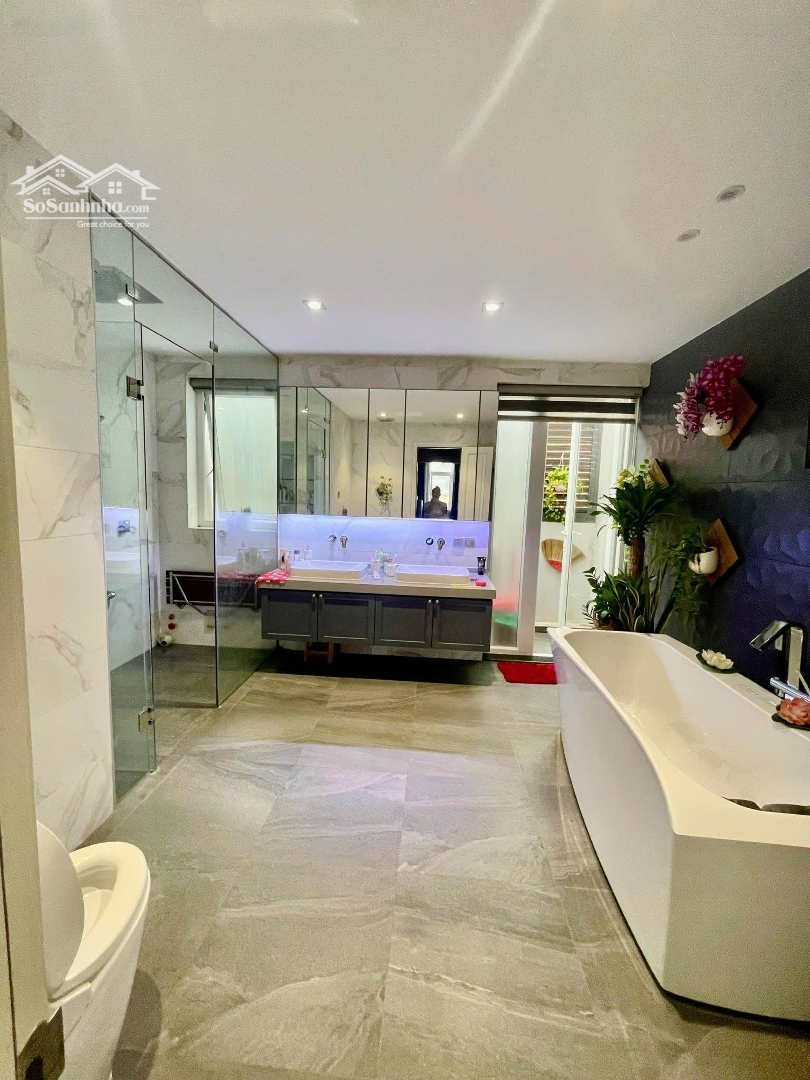 Biệt Thự Khu Vip Dân Trí Cao Đường Hồ Văn Huê Quận Phú Nhuận. 7,5M X 19M - Hầm + 5 Tầng. 44 Tỷ Tl