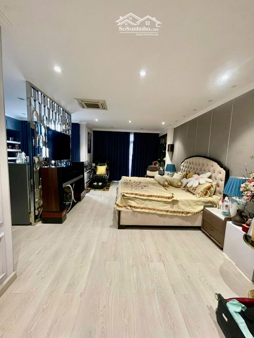 Biệt Thự Khu Vip Dân Trí Cao Đường Hồ Văn Huê Quận Phú Nhuận. 7,5M X 19M - Hầm + 5 Tầng. 44 Tỷ Tl
