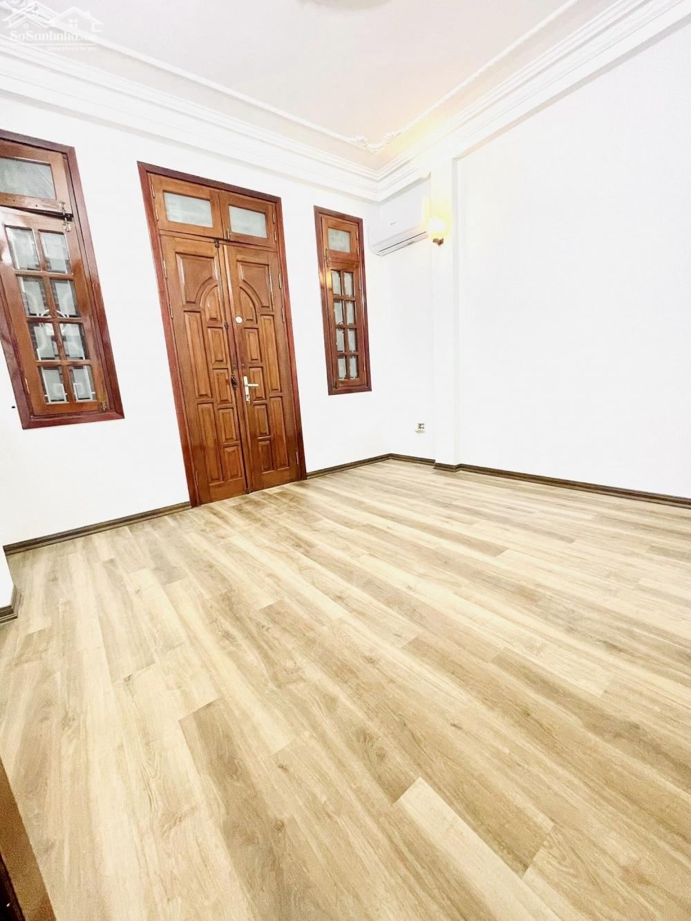 BÁN NHÀ PHỐ TÂY SƠN – ĐỐNG ĐA RẤT GẦN MẶT PHỐ, Ô TÔ ĐỖ CỔNG, NHÀ 4 TẦNG ĐẸP.