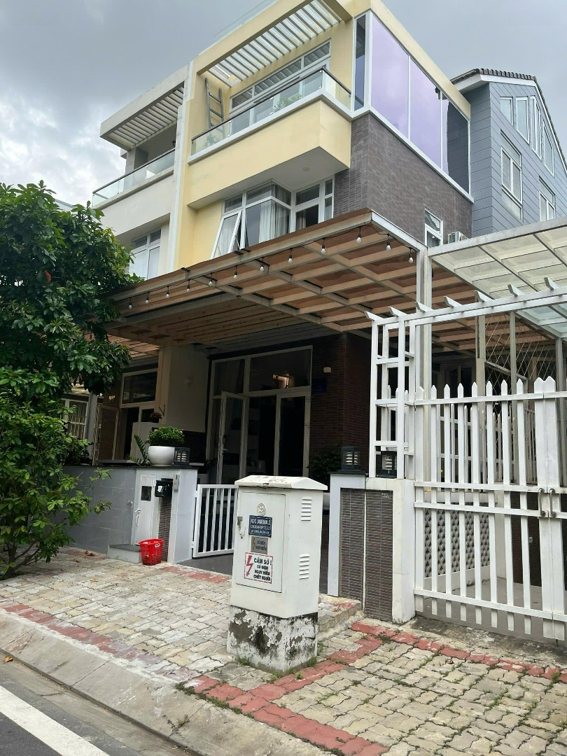 Giảm Giá Bán 4 Tỷ Bán Nhanh Căn Bt 7.4X18M (133.2M2) Full Nội Thất Tại Jamona Golden Silk Giá Bán 19 Tỷ