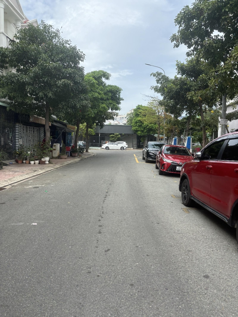 Bán Đất Nền Dự Án Kđt Phúc Đạt, Góc 6,75 Tỷ, 135M2, Giá Tốt, View Đẹp