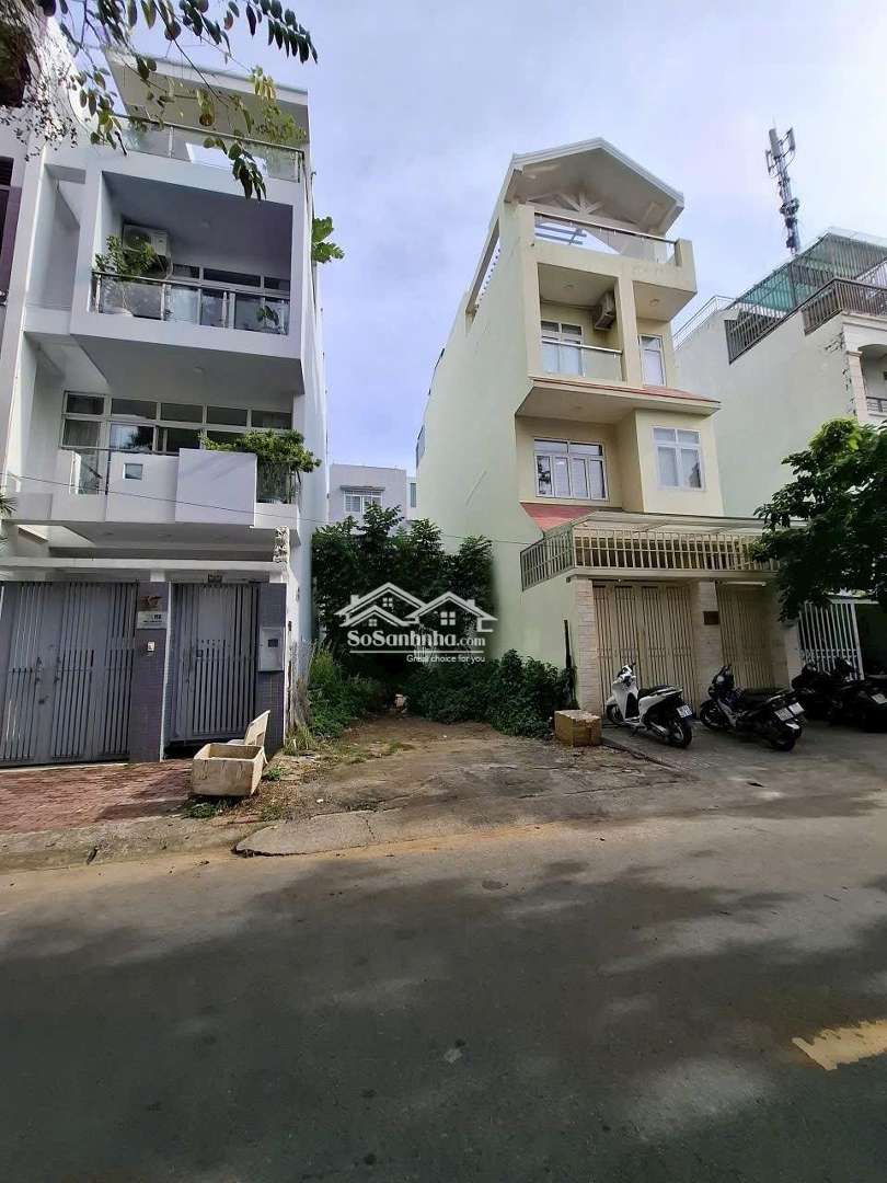 Bán Nhà Nát Tiện Xây Mới Gần Song Hành Phường An Phú Quận 2 Dt: 5X20M Tiện Xây Mới Hầm 5 Tầng 19 Tỷ