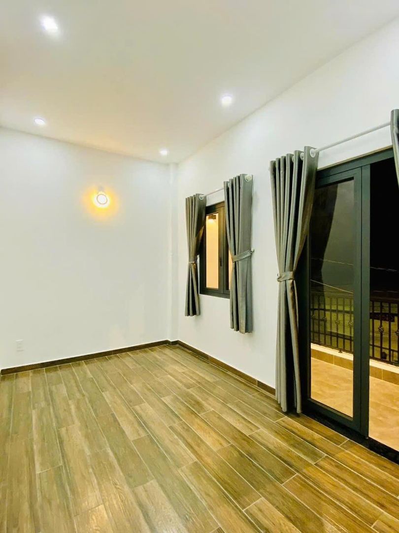 1 Căn Duy Nhất Cmt8 Tân Bình, 71,5M2, Hẻm Xe Hơi 4M, Nội Thất Cao Cấp, Lh: Thái 0947489255