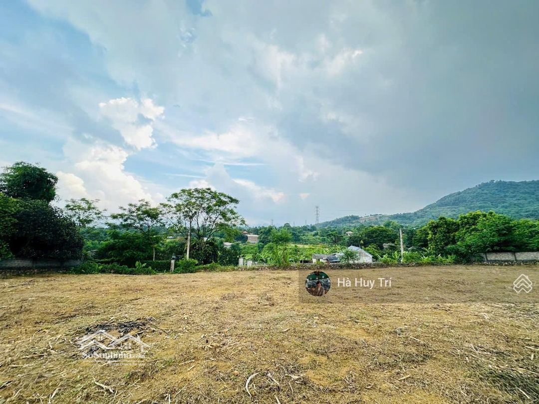 Bán Gấp Lô Đất Códiện Tích1632M2 (100M2 Ont) Sát Hồ Đồng Gội, View Cực Đẹp Gần Nhiều Khu Nghỉ Dưỡng