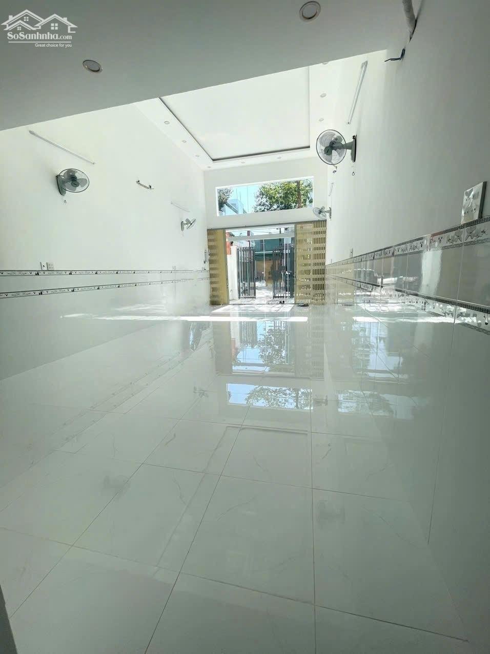 CHO THUÊ NHÀ TRỆT LỬNG MẶT TIỀN TRỤC CHÍNH KDC HƯNG PHÚ 10 TRIỆU