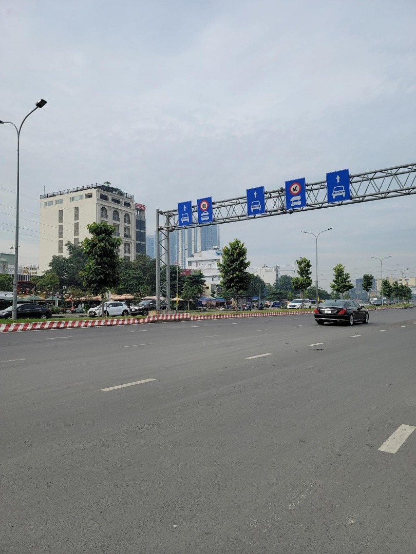 Nhà Mặt Tiền Nguyễn Văn Linh Quận 7 Gần Khu Chế Xuất Tân Thuậndiện Tích115M2 Tk 2 Tầng, Giá Nhỉnh 25 Tỷ