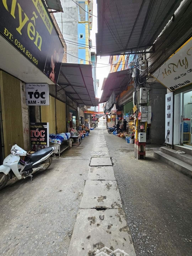 Cho Thuê Nhà 3 Tầng Tại Ô Cách - Yên Phong - Bắc Ninh - Đối Diện Cty Sam Sung.