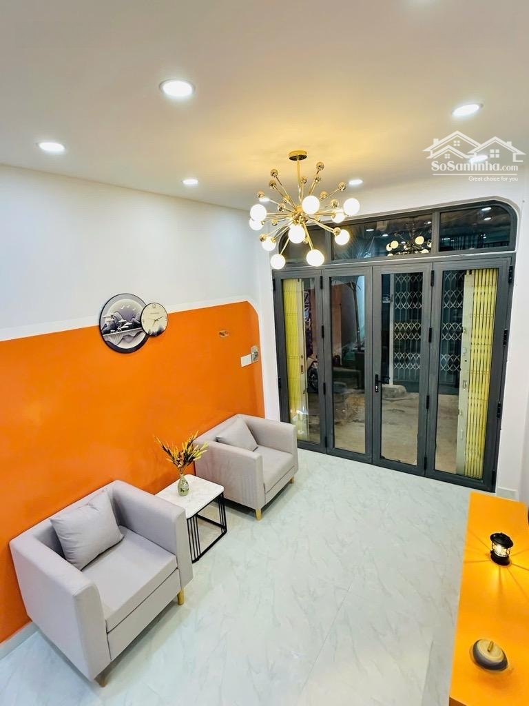 Bán Nhà Đoàn Văn Bơ Quận 4 - 2 Tầng - 28M2 - 2 Tỷ Nhỉnh - Hẻm Ba Gác Thông