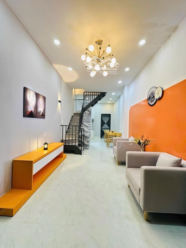 Bán Nhà Đoàn Văn Bơ Quận 4 - 2 Tầng - 28M2 - 2 Tỷ Nhỉnh - Hẻm Ba Gác Thông