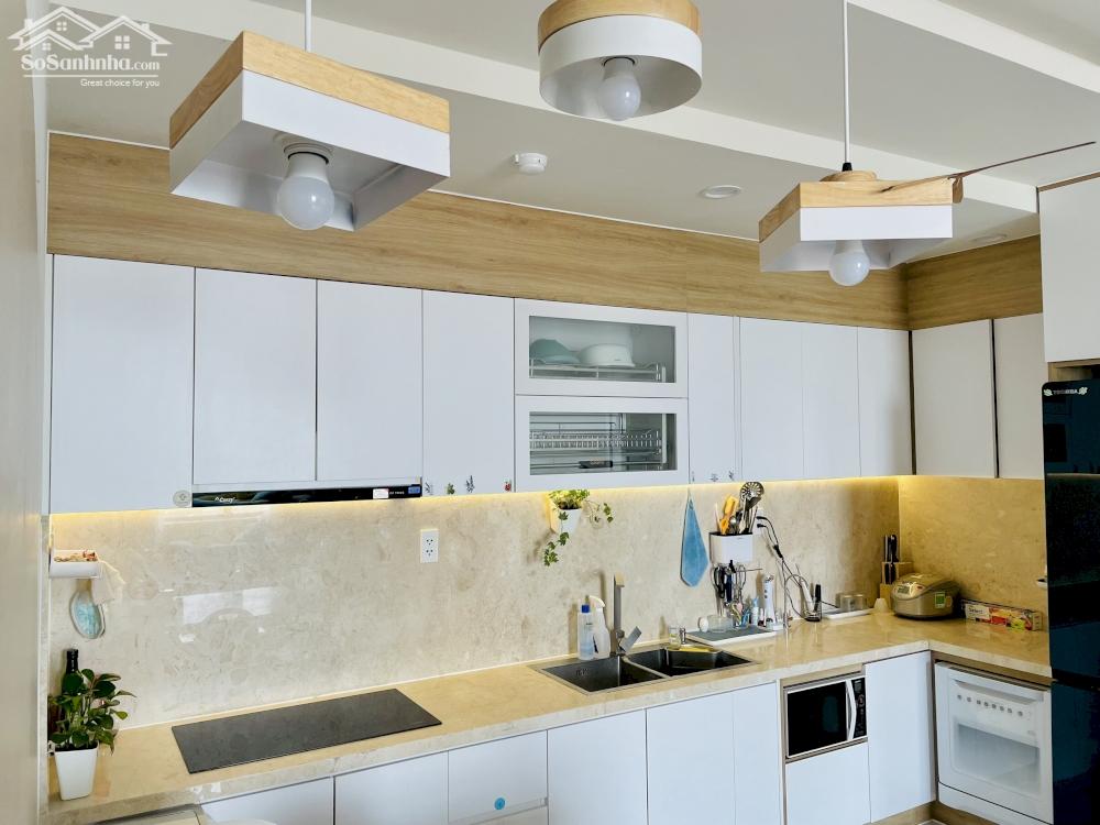 cho thuê nhanh căn Green river quận 8 full nội thất giá tốt chỉ 10 triệu