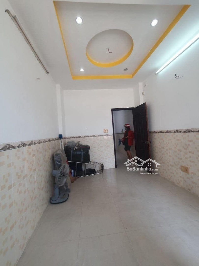 Bán Nhà Đường 49 Kdc Bình Phú 4X10 2 Lầu 3Pn