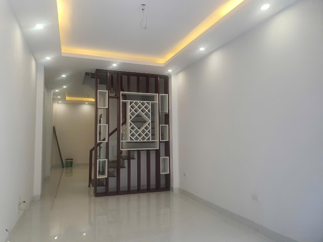 Nhà Đẹp Đơn Lập 45M2 4 Tầng Thoáng Trước Sau Ô Tô Đỗ Cổng Sẵn Ở Không Lỗi Phong Thuỷ Chỉ Gần 5 Tỷ