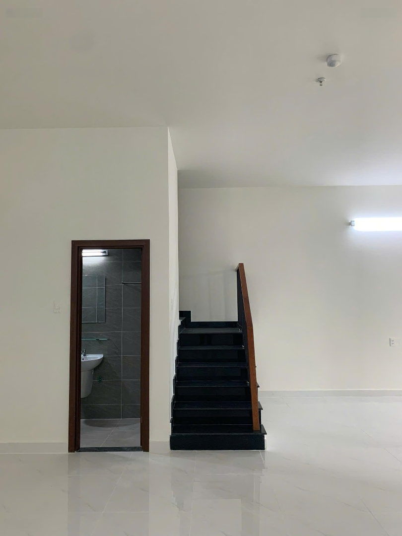 Bán Shophouse 151M2, Thanh Toán Chỉ 1,2 Tỷ ( 20%) Tại Green River, Phạm Thế Hiển, Q8, Hcm