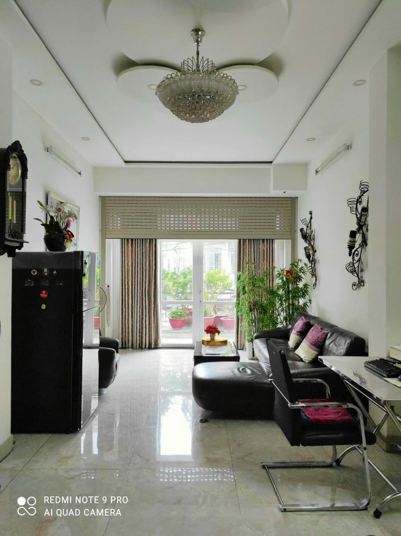 Bán Nhà Mặt Tiền Đào Duy Anh - 4 Lầu - Gần Sân Bay Tân Sơn Nhất
