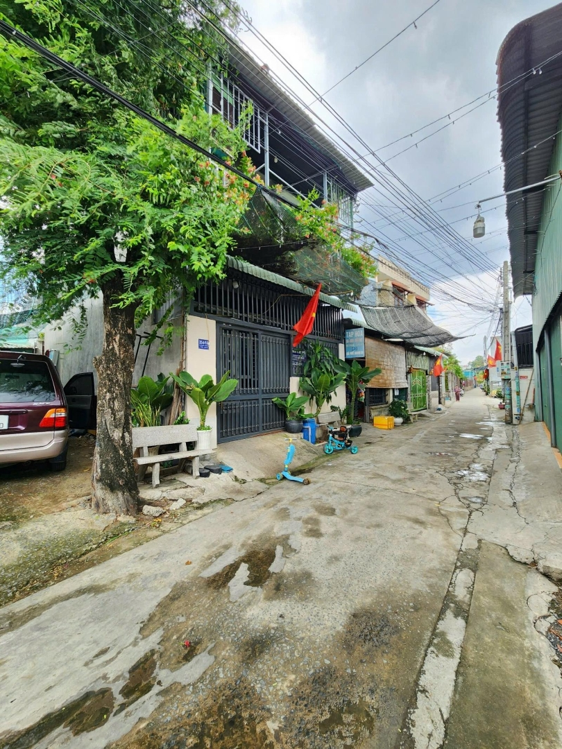 Bán Đất Ngang 5,7M 79,5M2 1Ty9Có Thương Lượng2Mt Trước Sau, Sau Chợ Tân Bình 100M, P.tân Bình
