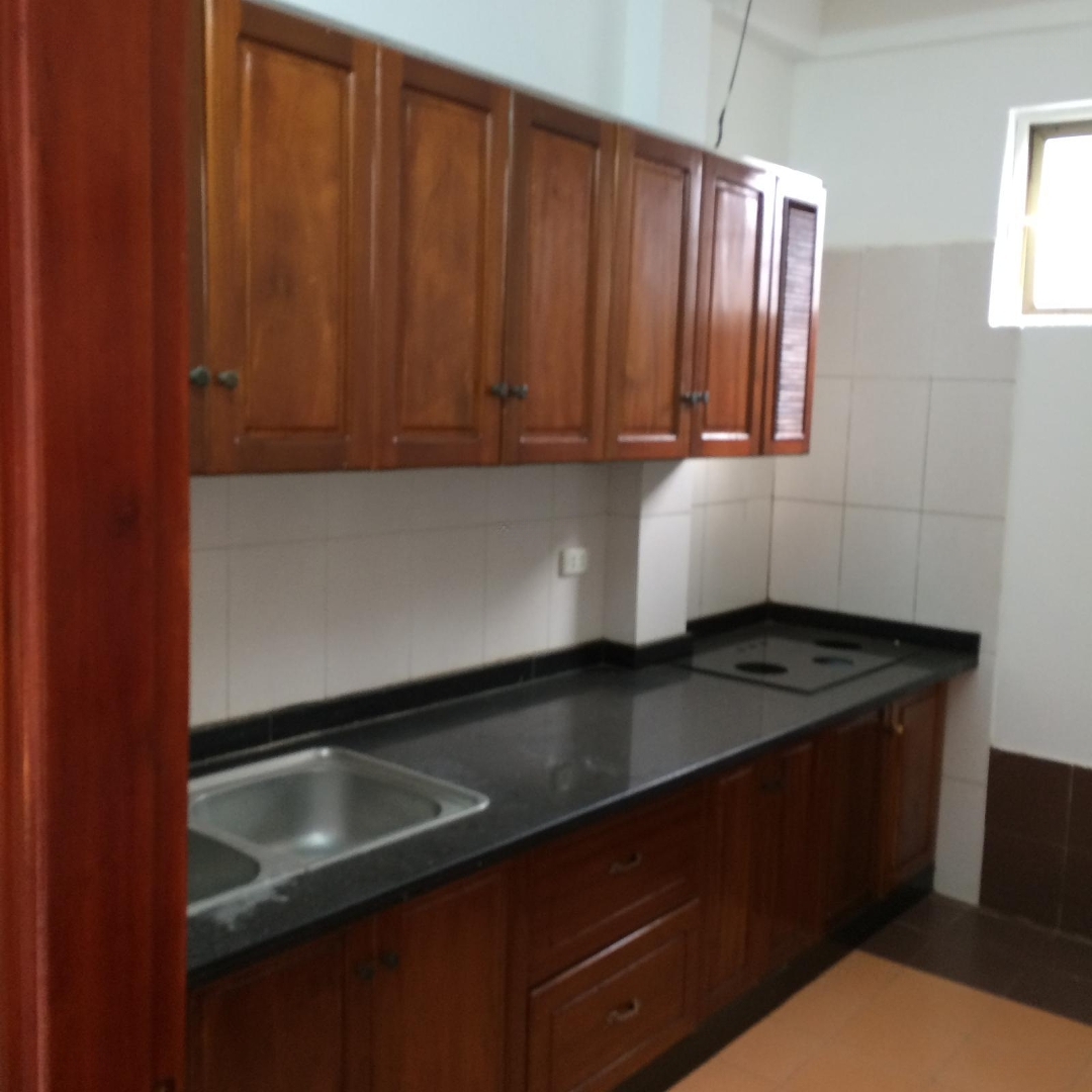Cho Thuê Căn Hộ 1601 Tòa Nhà Ct13B Nam Thăng Long, Tây Hồ, Hn. Giá Bán 12 Triệu. 81M2, 2 Ngủ. 2 Vệ Sinh
