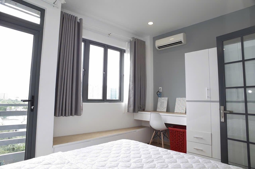 Căn Hộ 1 Phòng Ngủban Công Thoáng View Sông Có Đầy Đủ Nội Thất Tại Phạm Thế Hiển Q8 Gần Cầu Rạch Ông
