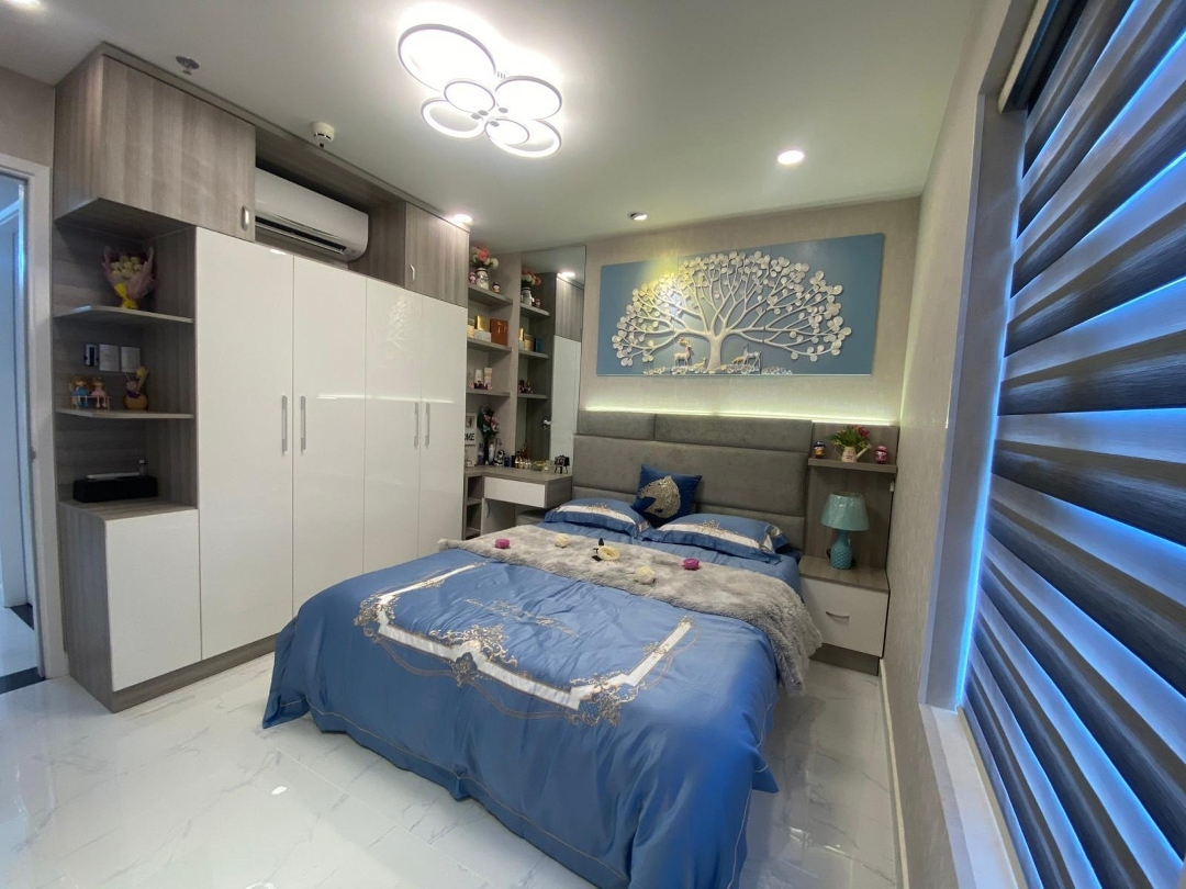 Tôi Cho Thuê Căn Góc Cc Pn Techcons 48 Hoa Sứ Q.pn.diện Tích120M2 3P, 2 Vệ Sinh Giá Bán 14, 5 Triệu. Có 2P. 0934125643