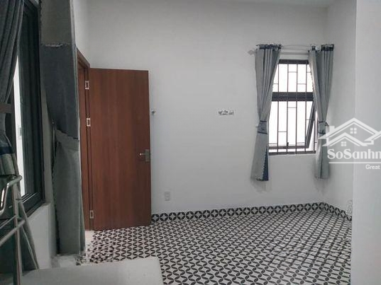 Dãy Trọ 2Mt Kiệt Oto Sát Cđ Thương Mại - Cách Biển 500M - 140M2 Ngang 5M2 - Dthu 204 Triệu/Năm - 4,Xtỷ