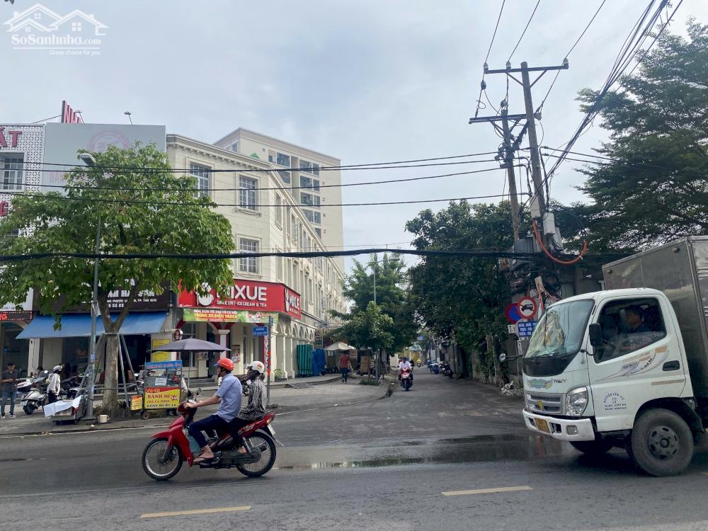 Bán nhà MT đường 359, Đỗ Xuân Hợp, Phước Long B, Q9. Vị trí đẹp 5x23m, giá 8 tỷ, thương lượng