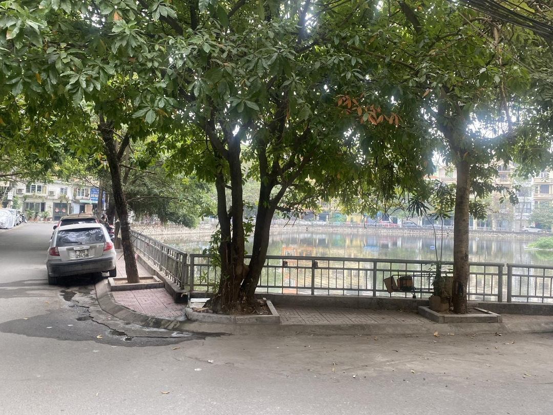 Nhà Phố Ven Hồ Tại Phố Võ Thị Sáu