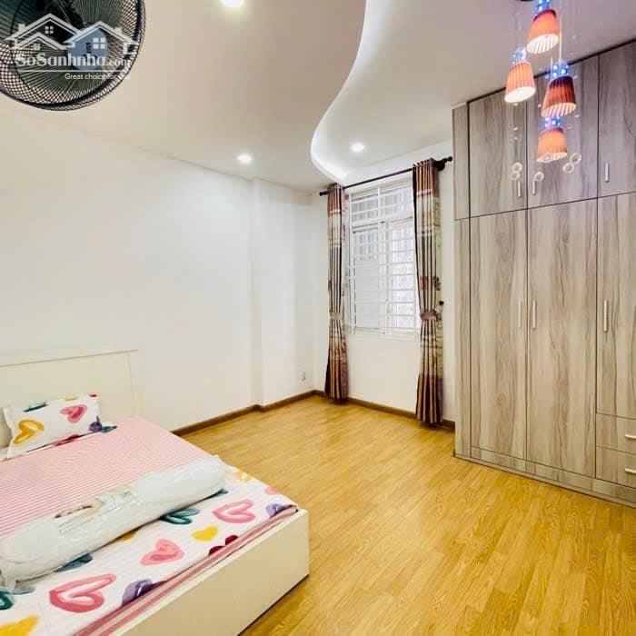 Bán nhà HXH Phú Định Quận 8, oto ngủ trong nhà, 4 tầng BTCT, giá nhỉnh 4T còn thương lượng chính chủ.