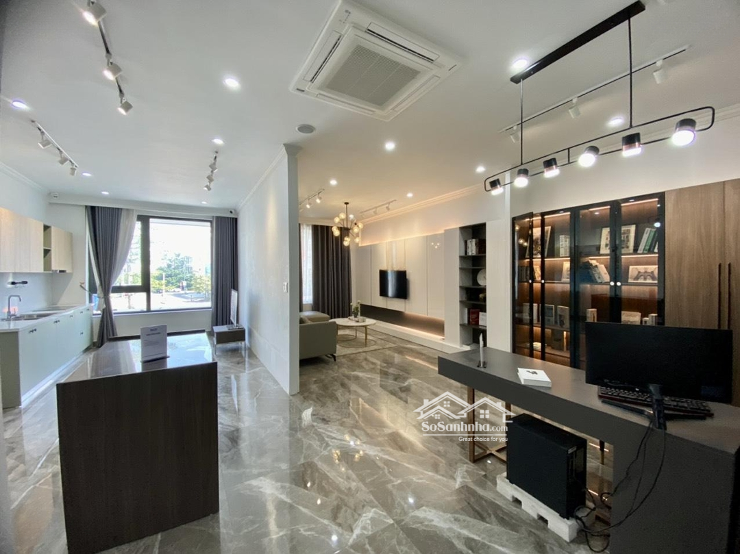 Bán Gấp Căn Mặt Đường Võ Nguyên Giáp, 140M2, 27 Tỷ, Hoàn Thiện Full Nội Thất Thang Máy, Kd Sầm Uất