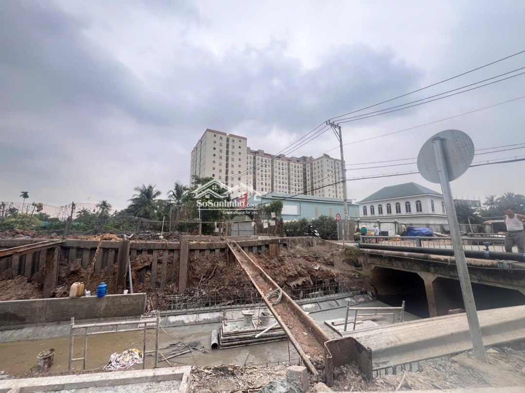 Giá Siêu Rẻ, Hẻm 6M, Full Thổ Cư, Cách Chợ 50M