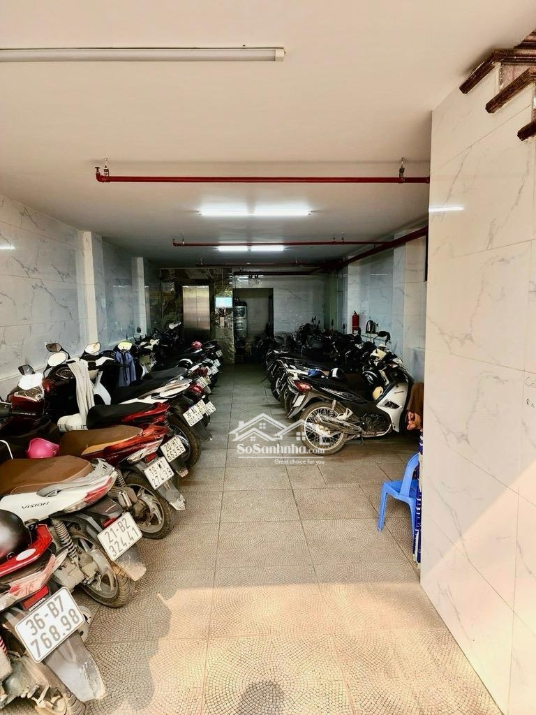 Chủ Bán Nhà Mặt Phố Quan Hoa, 6 Tầng, Mặt Tiền Rộng, Kinh Doanh Sầm Uất Giá Bán 18 Tỷ: 0981,129,026