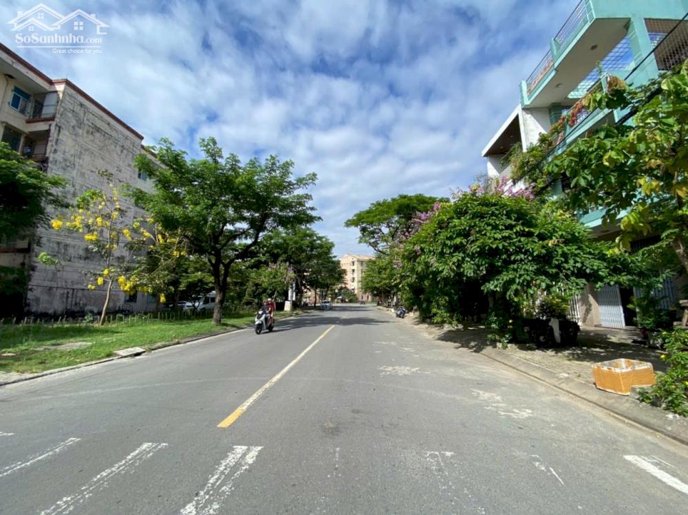 Bán đất mặt tiền đường 10m5 Dương Văn Nga, Nại Hiên Đông, Sơn Trà - 100m2/ 5,7 tỷ TL